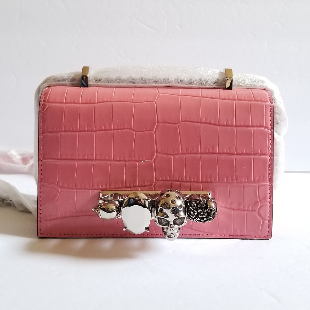 Alexander McQueen Four Ring Croc-Embossed Leather Crossbody Bag Pink - Picture 6 of 10